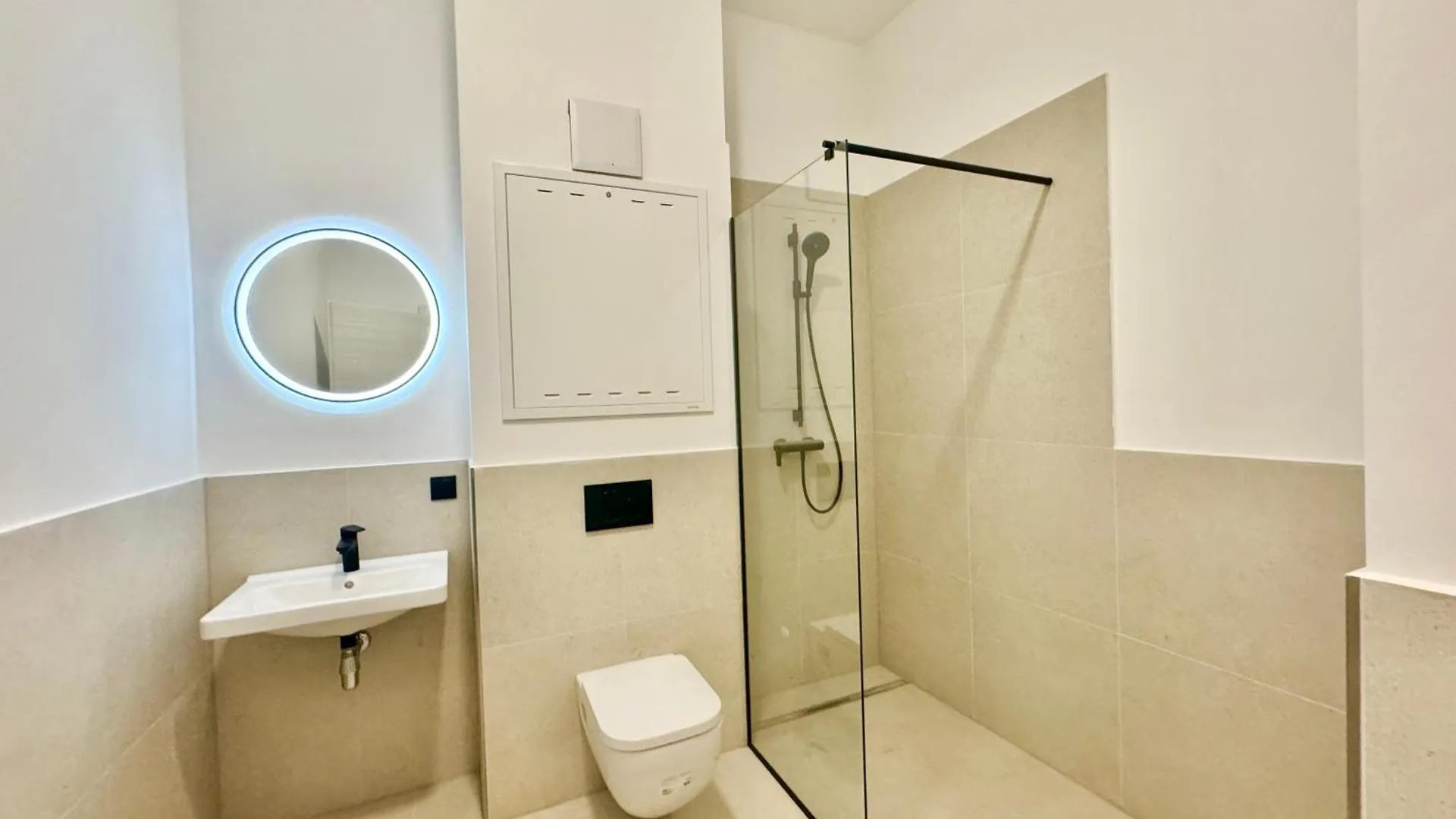 Modern Stylish Apartment With Garden Vienna 0*,  Austria