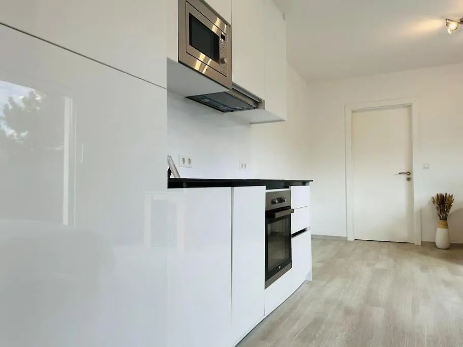 Modern Stylish Apartment With Garden Vienna