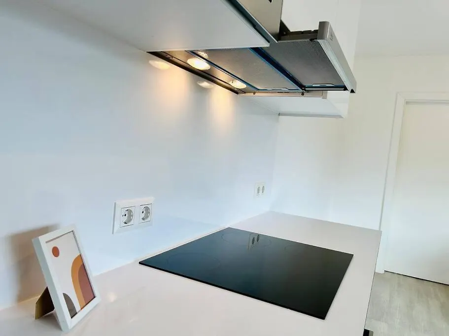 Modern Stylish Apartment With Garden Vienna Austria